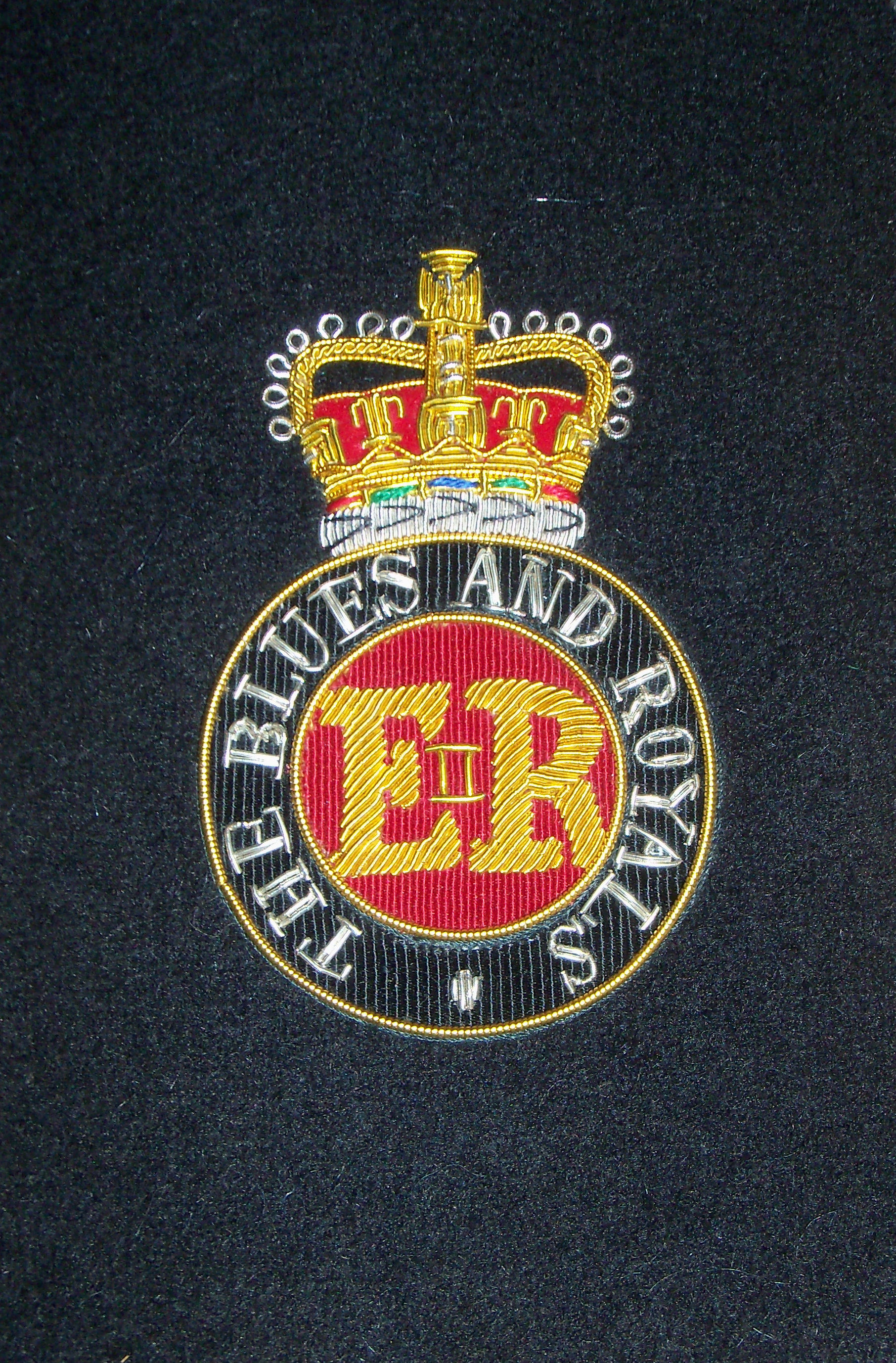 Small Embroidered Badge - Blues and Royals